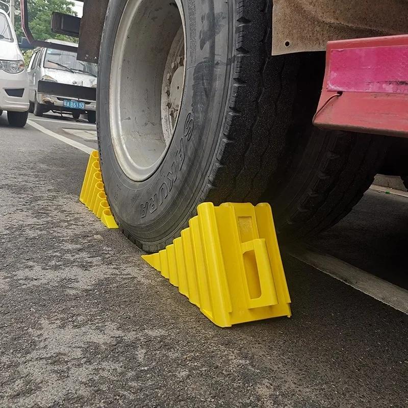 Anti-Slip Car Truck Wheel Chocks Multi-purpose Vehicles Wheel Ramp Pads Wear-Resistant Tire Stopper For Cars RVs