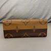 [Pre-Owned] Louis Vuitton Onthego MM 'Brown Giant Monogram/Brown Monogram Reverse Canvas' - Very Good #8PEVEW