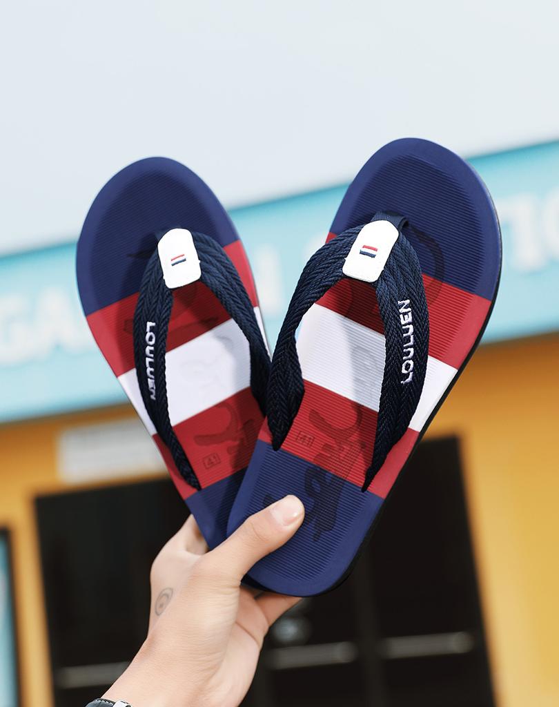 Fashion 2024 Men Fashion Breathable Casual Men Slippers Summer Outdoor High Quality Brand Hot Sale Flip Flops Men Summer Beach Slippers