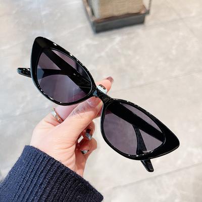 Trendy Cat Eye Sun Glasses Glasses Ladies Luxury Classic Classic Sun Eyeglasses for Ladies Shades UV400 Fashionable Travel Sunglass