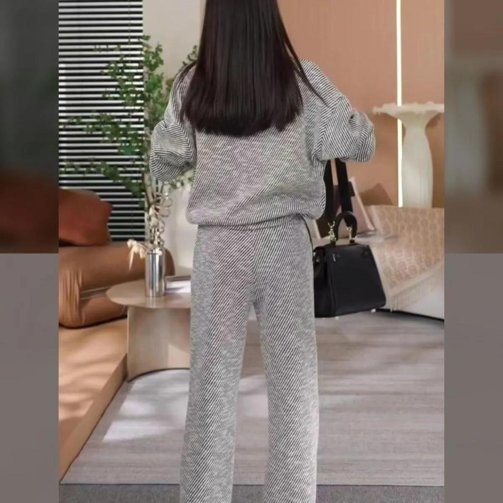 Spring and Autumn Women's Casual Striped Top Sports Two-piece Set for Loose and Slim Wide Leg Pants Set