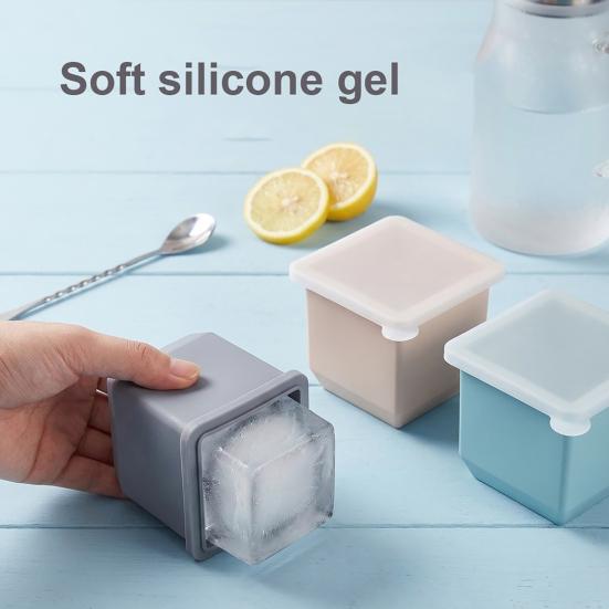 Grand Bac à Glaçons Carrés avec Couvercle Moule en Silicone de Qualité Alimentaire pour Congélateur Démoulage Facile Empilable Machine à Glaçons Essentiel pour Bar à Domicile