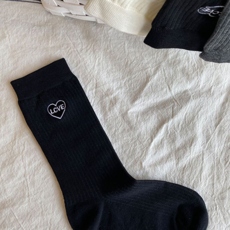 LCVE HEART POINT COTTON SOCKS