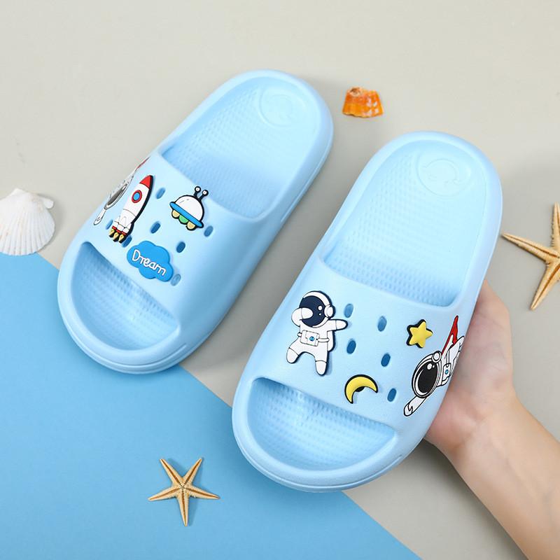 Stylish Cozy And Kids Slippers 2022 Eva Nonslip House Sandals With Cartoon Patterns For Boys And Girls Available In Col Various