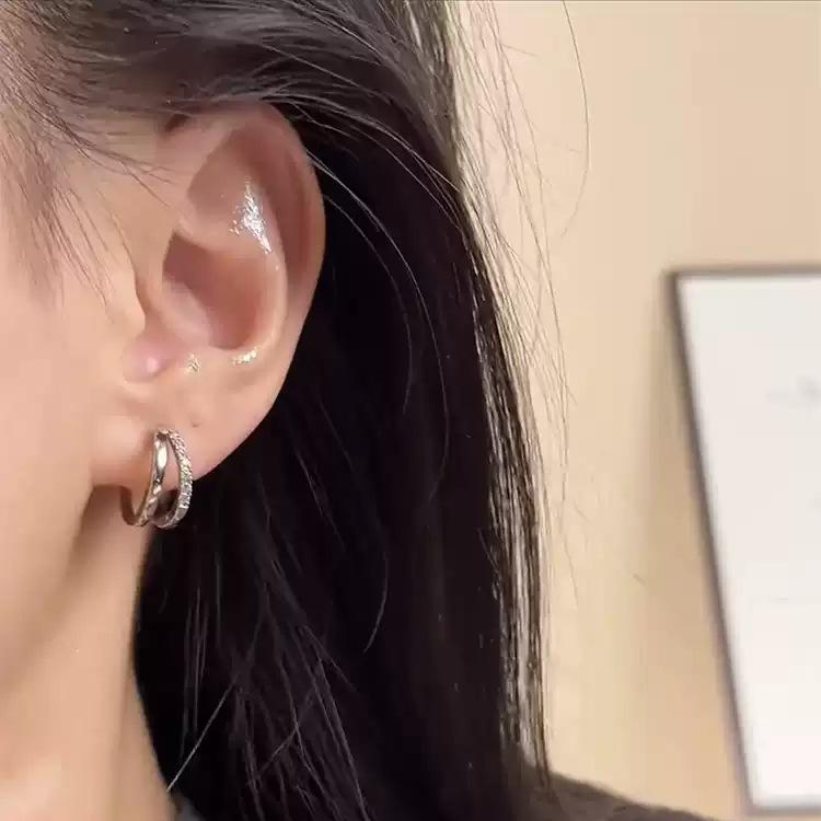 High-end V-shaped Earrings Cold Wind Fashion Double-layer Circle Design Sense Exquisite Elegant Classic Accessories Casual Daily Trendy Jewelry