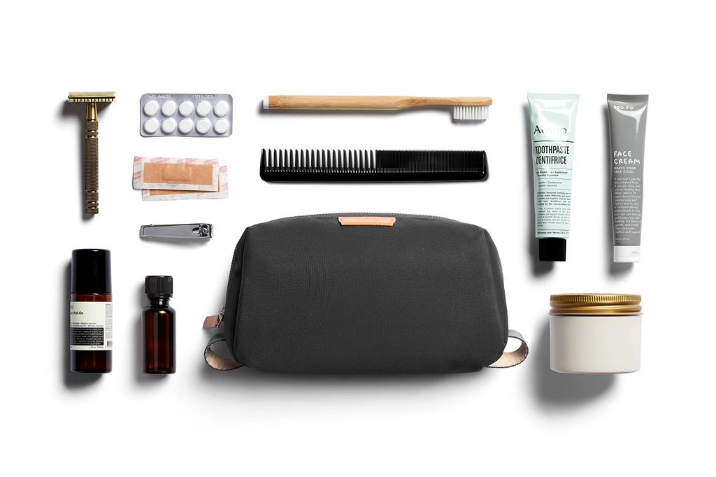 Bellroy Toiletry Travel Pouch Kit, Water-Resistant (Toiletries, Perfume, Razor, Hairbrush, Toothbrush) (Slate)