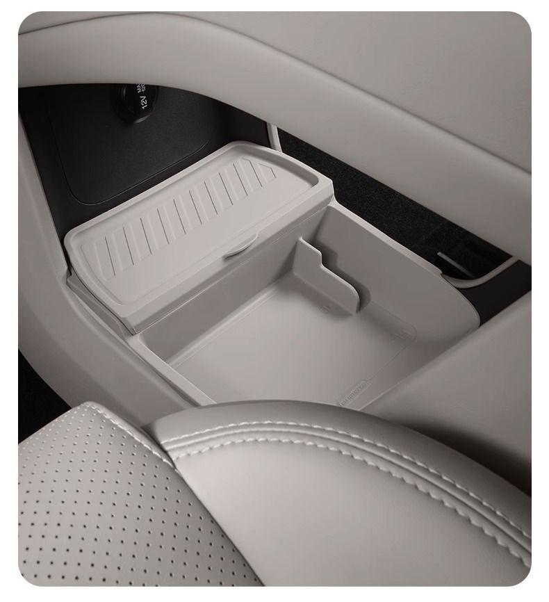 Deep Blue S09 Wireless Charging Cup Holder & Console Storage Silicone Pad