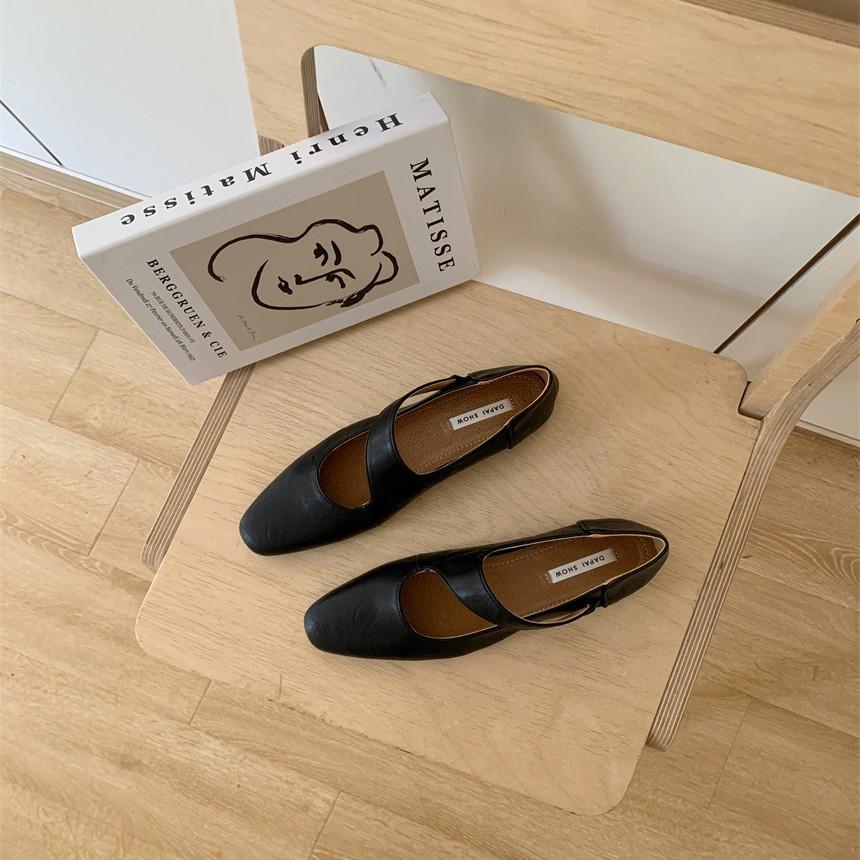 Retro style low-heeled Mary Jane shoes women's spring 2025 new square head shallow mouth soft leather beanie ladyshoes work shoes