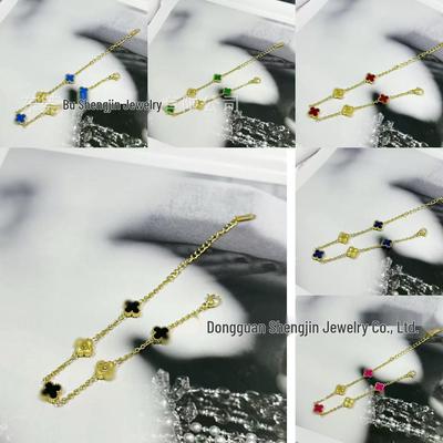 Exquisites goldenes Mini-Armband mit vierblättrigem Kleeblatt für Damen - Trendiger Laserschnittschmuck