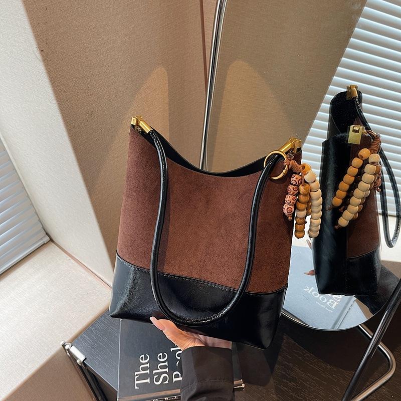 Suede bag women's large capacity autumn and winter shoulder mother bag retro commuter bucket bag