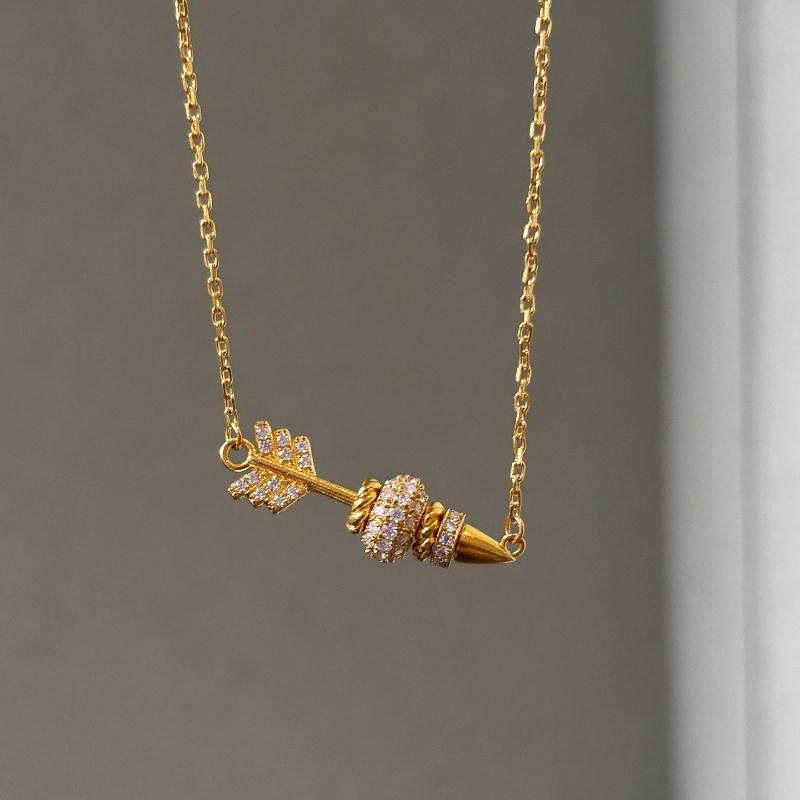 Fun Wings Arrow Sparkling Necklace Women's Clavicle Chain Unique Retro banquet Accessories high-quality trend Jewelry Gift