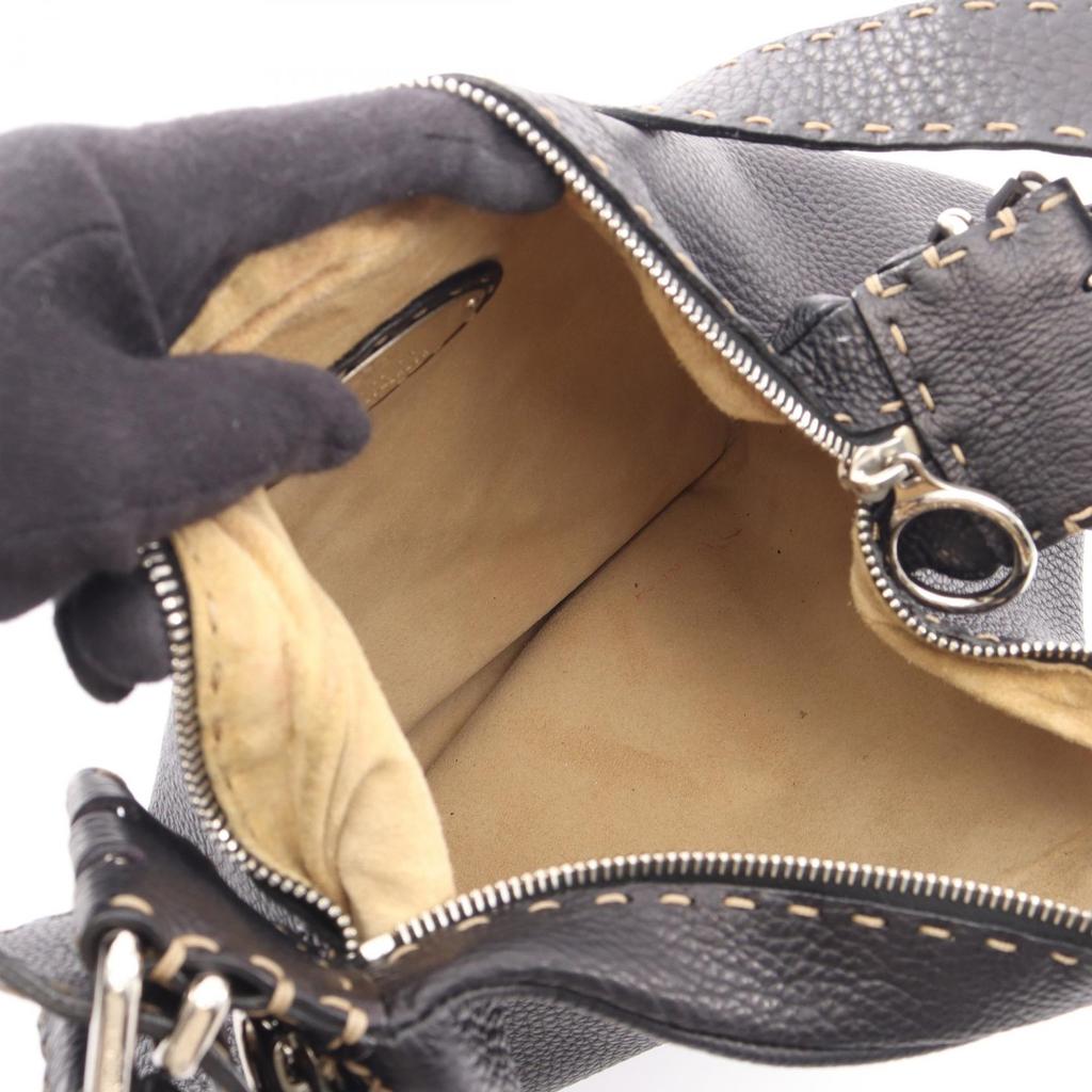Used FENDI Selleria Shoulder Bag leather Black Used Women