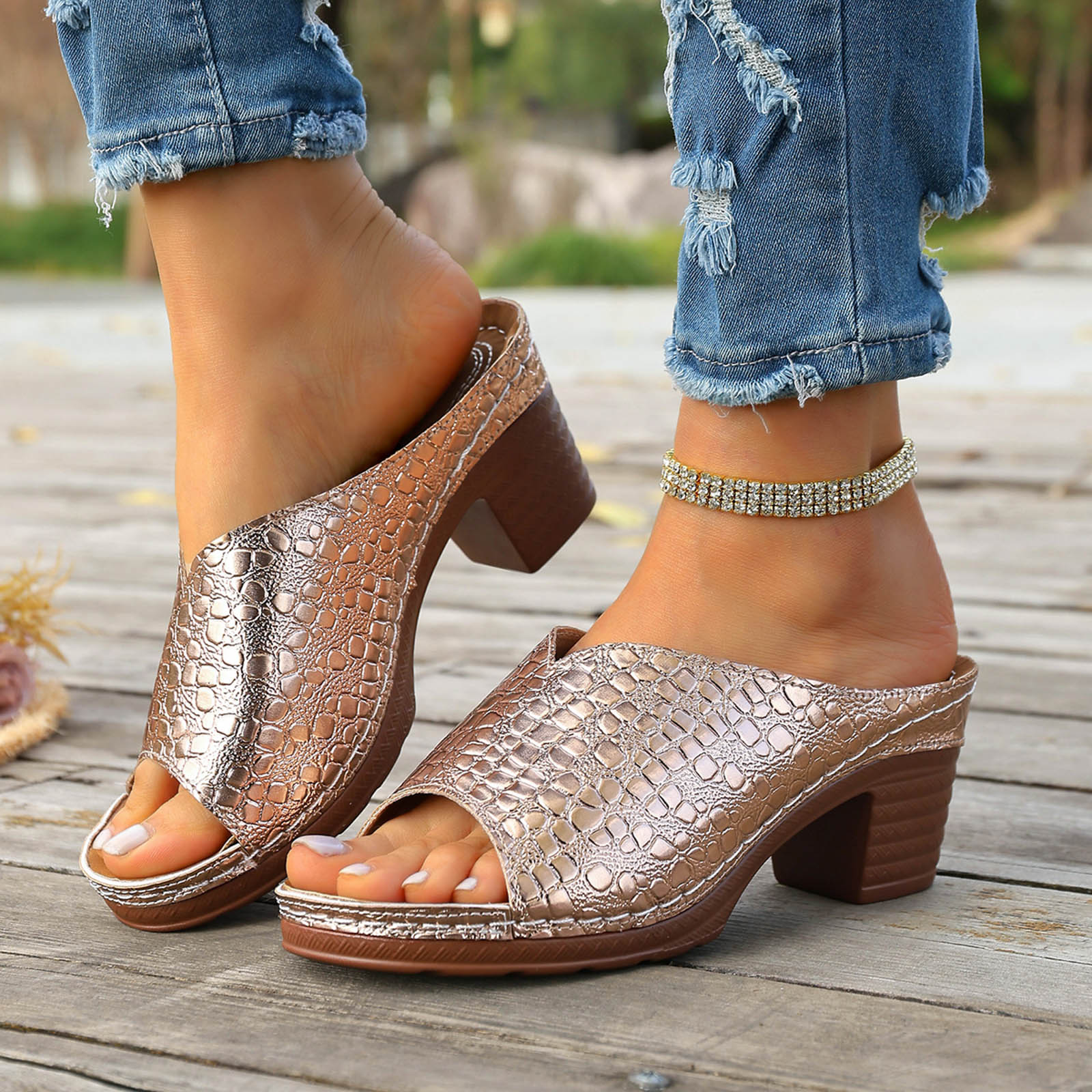 Женские тапочки на массивном каблуке с открытым носом Модные повседневные кожаные свадебные сандалии для женщин Сандалии для женщин Элегантные летние на каблуке 37 2380₽