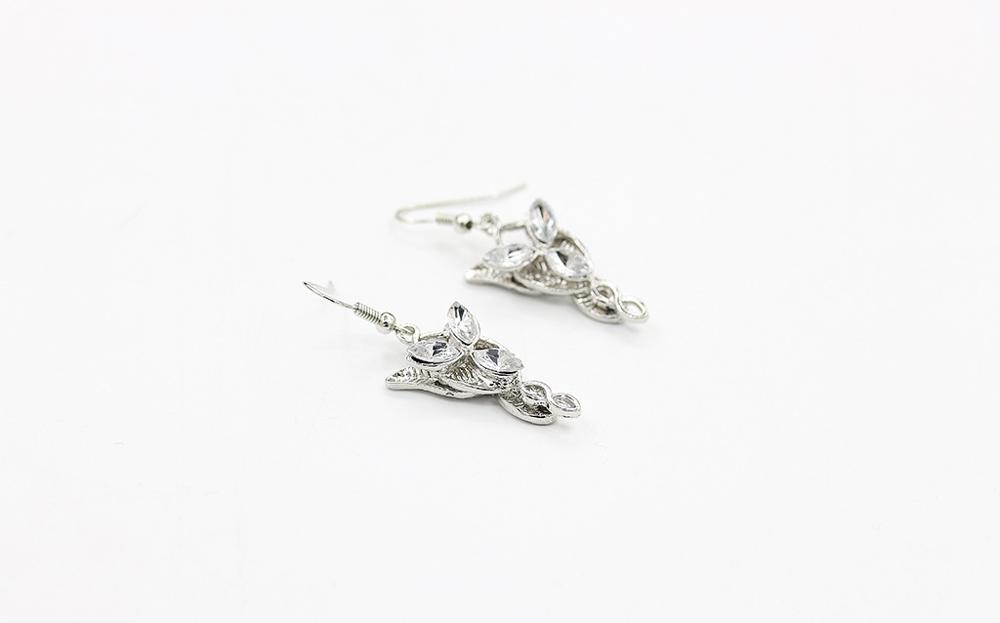 

Arwen Evenstar The Lord of the Riings Oval Crystal Rhinestone Silver Plated Princess Drop Earrings for Women Dangle Earrings