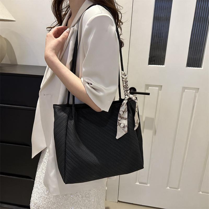 Elegant Street Trend Shoulder Bag With Soft Pu Leather For Women