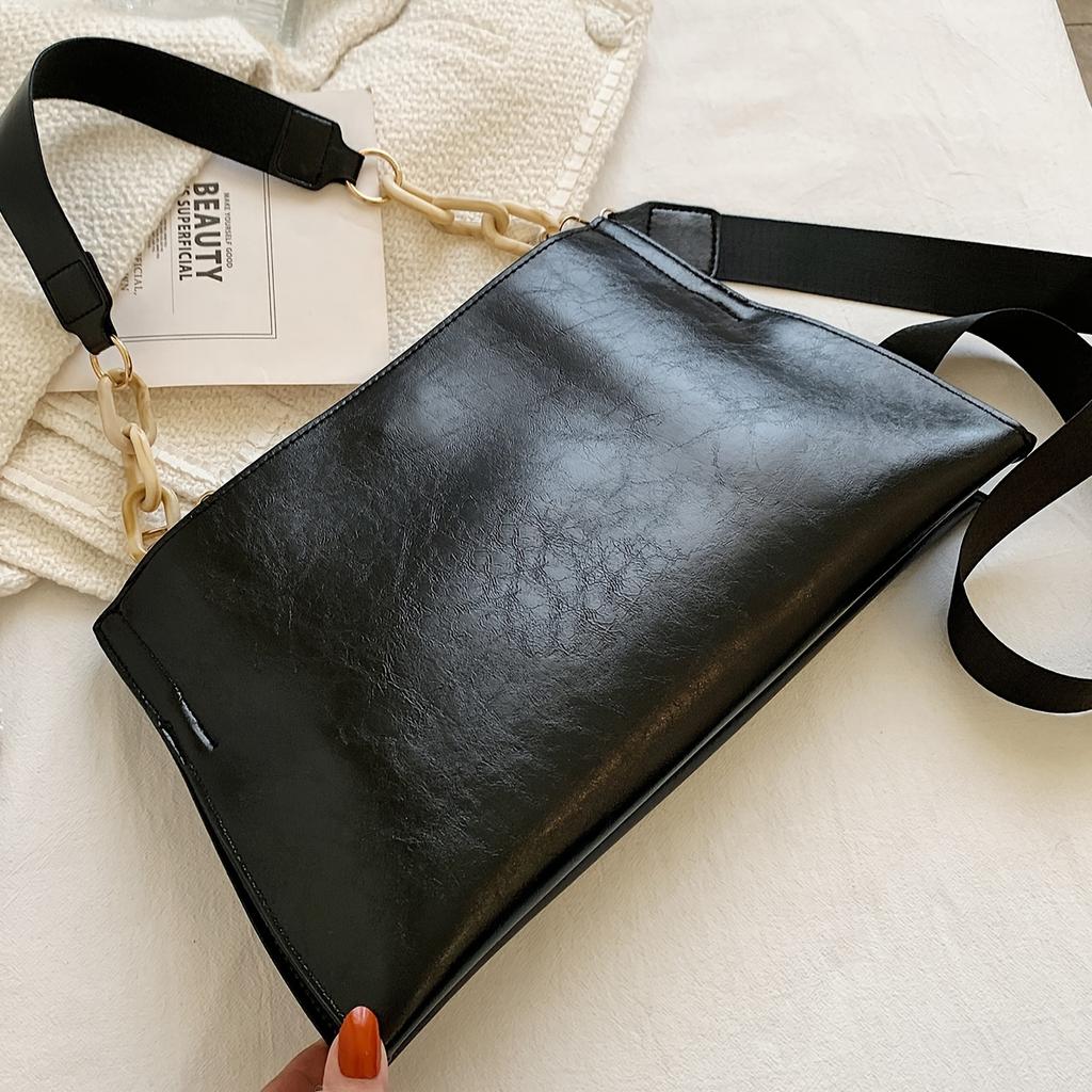 Chic Lightweight Tote Bag For Every Occasion Durable PU Leather Magnetic Closure & Versatile Design