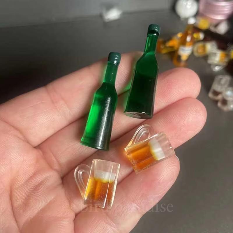1 SET 1/6 Scale Simulation Miniature Mini Beer With Cup Drinks Water Bottle Model For Ob11 Bjd Dolls House Accessories Kids Toys