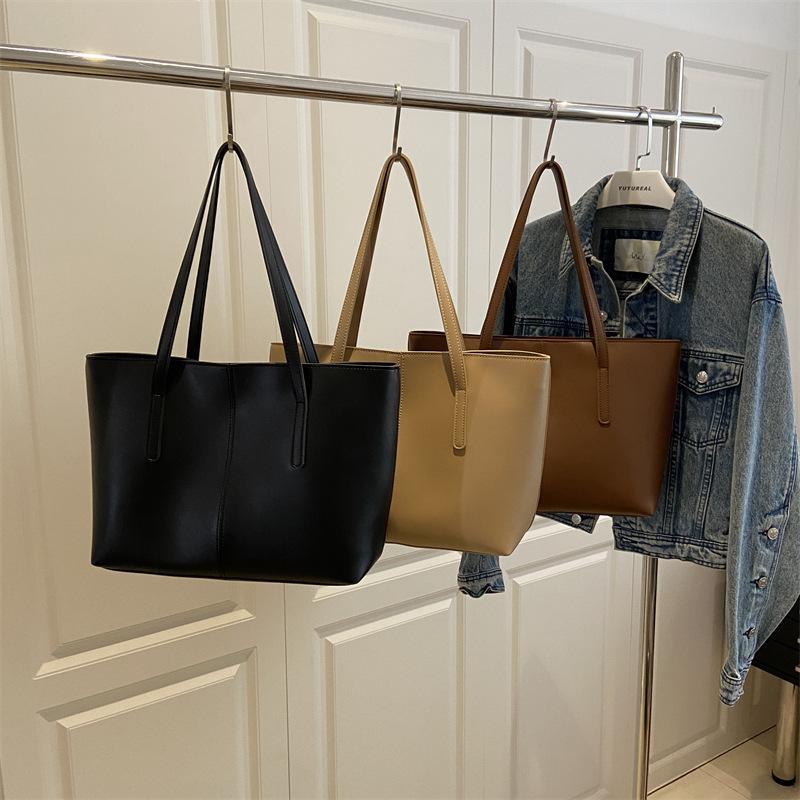 New tote bag large-capacity splicing soft leather women's bag simple casual shoulder bag commuter versatile handbag