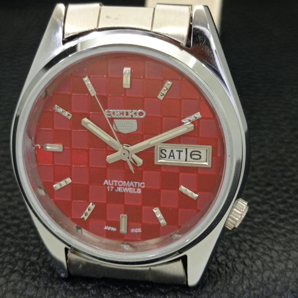 REFURBISHED SEIKO 5 AUTOMATIC MENS WATCH JAPAN MADE RED DIAL CUSTOM A440133-2 QV90-a440133