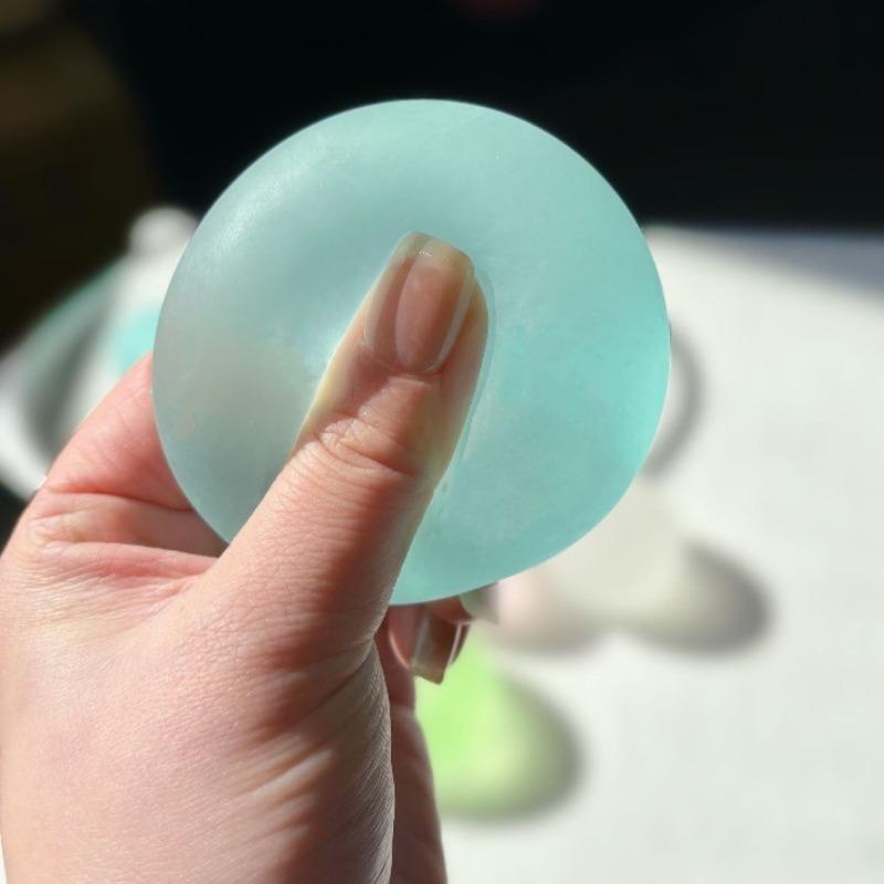 2026 סקווישי כחול מלטוז צעצוע פידג'ט ורוד רך מוצ'י צעצוע חושי ללחיצה כדור שמן קוקוס צעצוע דחיסה להפגת מתחים עם החזרה איטית מתנת חג המולד