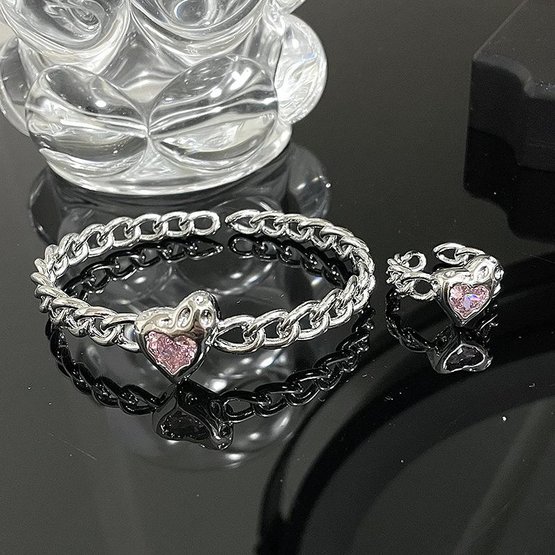 Niche Design Sense Advanced Sense Love Pink Diamond French Irregular Pleated Open Bracelet Chain Bracelet