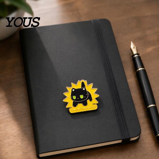 Anti-rust Brooch Pin Zinc Alloy Pin, Cartoon Black Cat Shape Lapel Baking Paint Wear-resistant Animal Badge with Stable Buckle Pins for Clothes