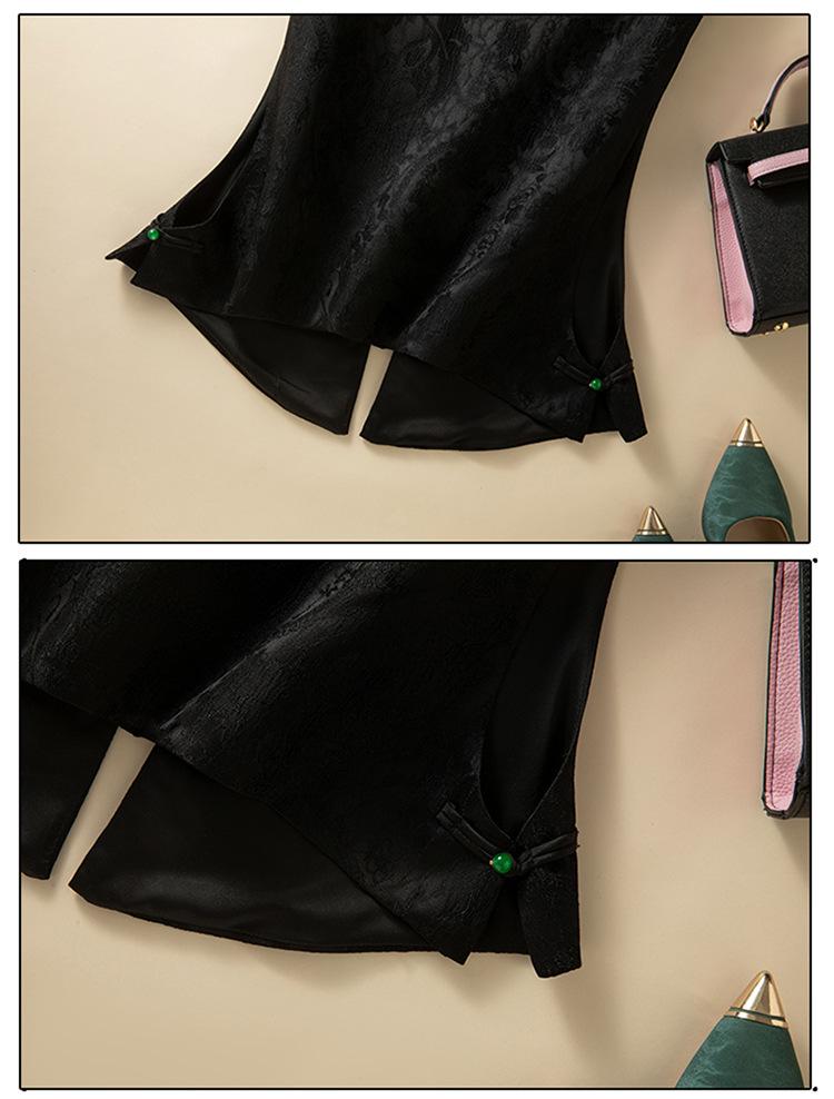 Spring/Summer Women's Chinese-Style Silk Vest with Frog Button