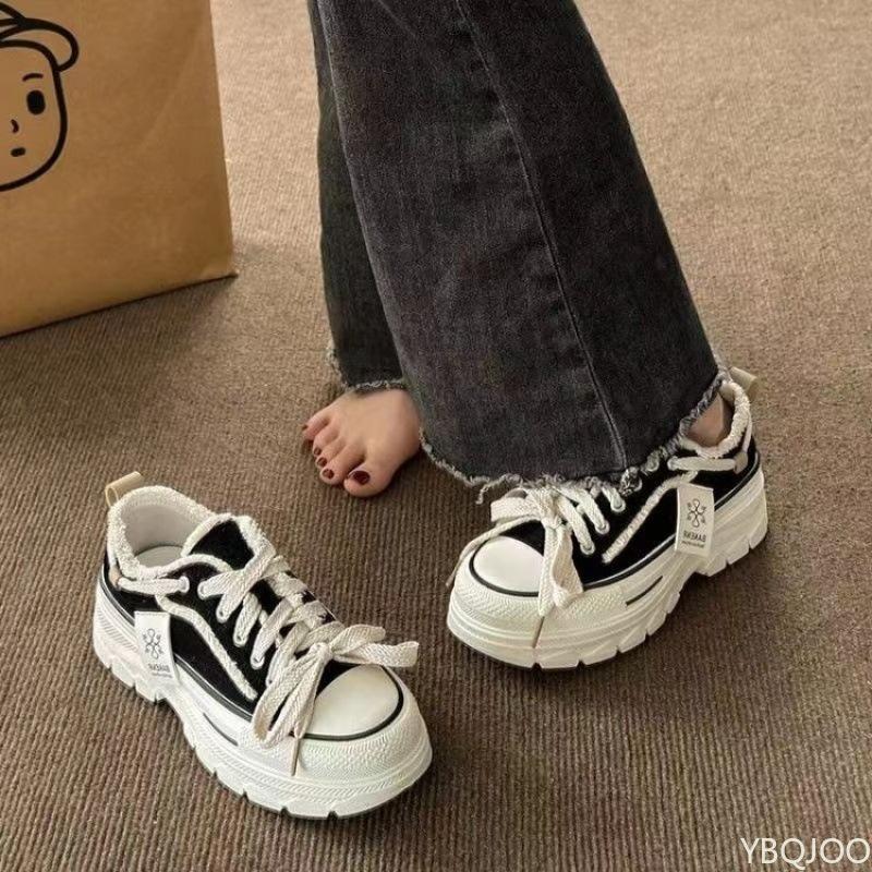 Fashion Retro Classic Women's Flat Bottomed Lace Up Thick Soled Raised Canvas Shoes Multi Versatile Women Vulcanized Shoes Sneakers