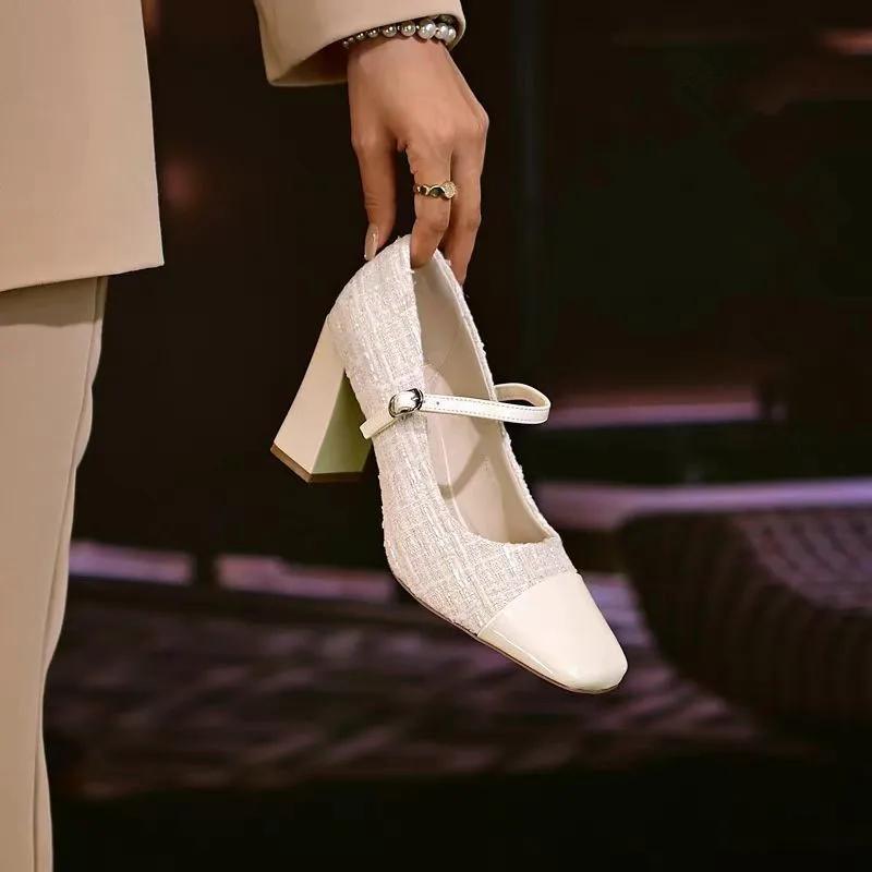 Fashion Women Loafers Spring New Fashion Designer Dress Shoes for Women Leather Buckle Strap Retro Casual Pumps Ladies Zapatos Mujer