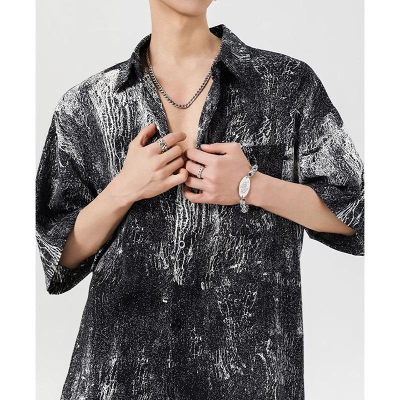 Men's Vintage Distressed Abstract Print Oversized Short Sleeve Button Down Shirt Casual Streetwear Top