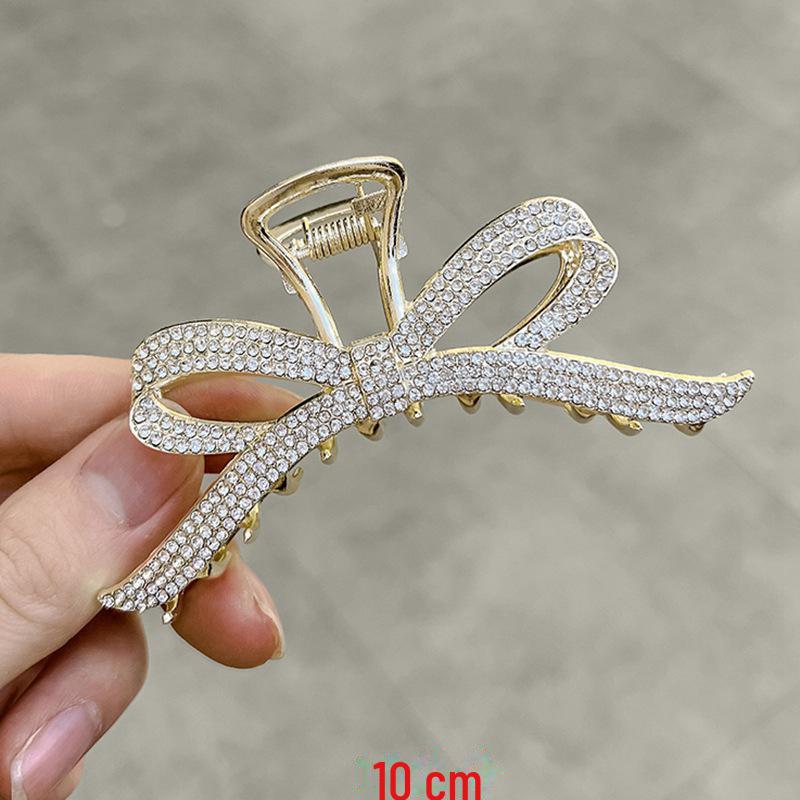 Shark Clip 2022: Fashionable Butterfly Hair Claw, Elegant Large Floral Design for Ponytail and Back of Head Styling