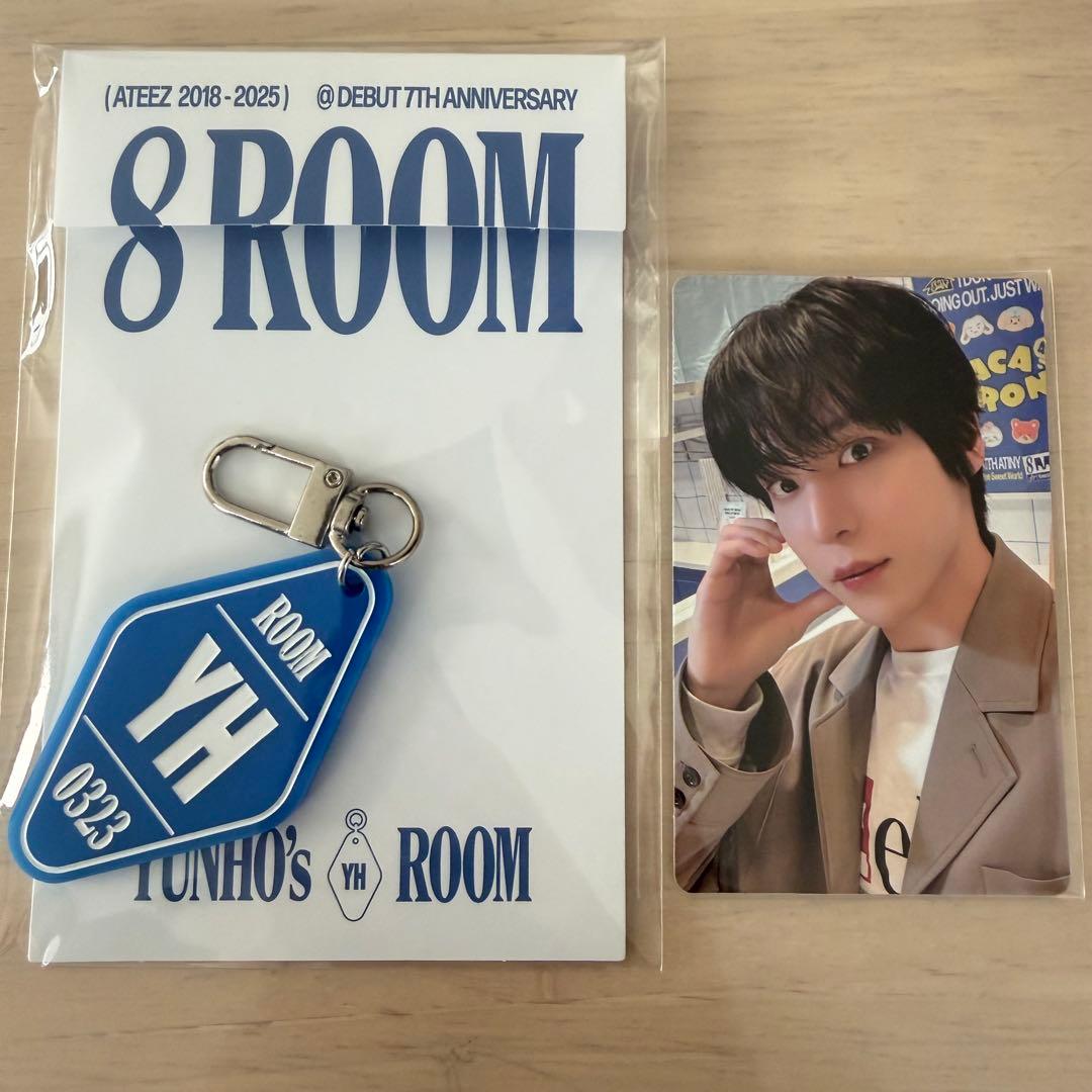 [Б/У] Брелок ATEEZ 8room Юнхо