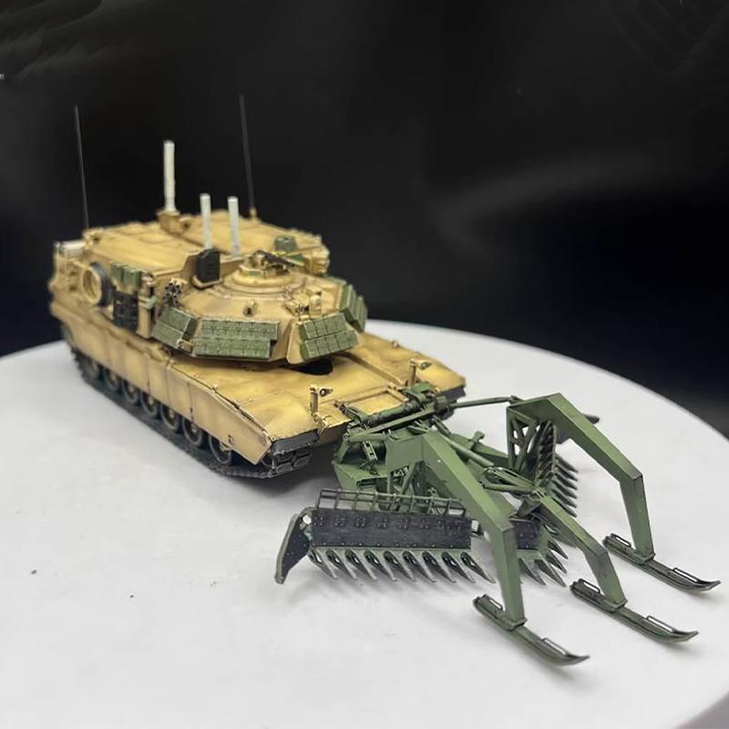AM 1/72 Scale M1ABV Assault Breaching Vehicle M1150 Mine-Rescue Tank Heavy Engineer Combat Vehicle Simulation Resin Model