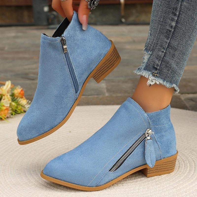 Women's Shoes for Foreign Trade: New Large Size Suede Martin Boots with Thick Heel, Side Zipper, and Low Heel.