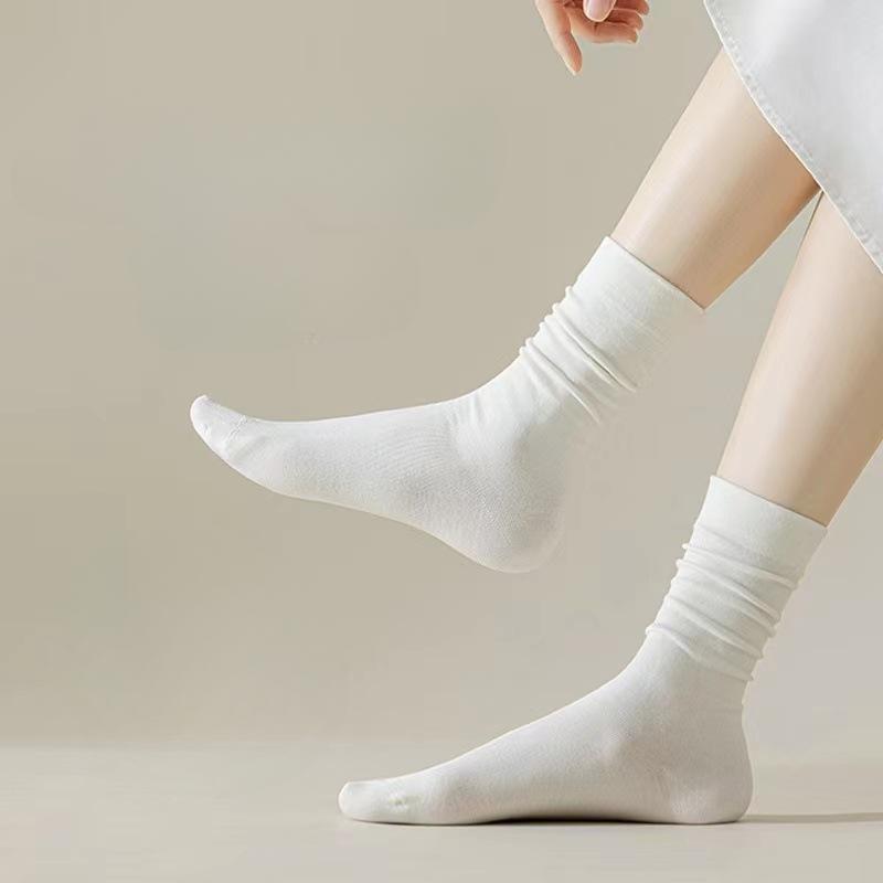Pure Cotton Breathable Sweat-absorbent Autumn and Winter Boneless Pile Socks Cotton Socks Mid-tube Socks for Women