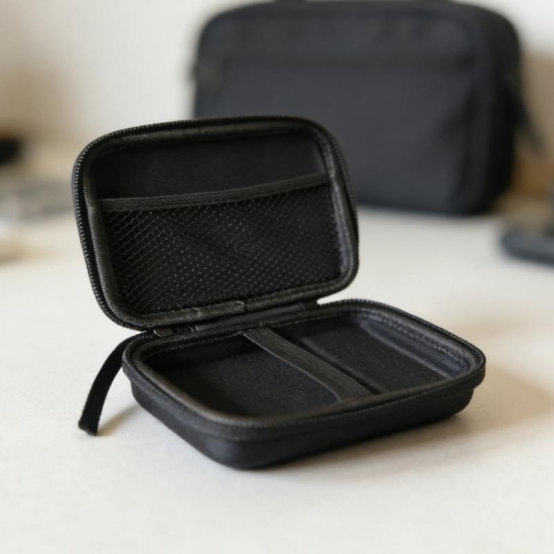 Small Travel Storage Bag with Shockproof Design & Spacious Compartments Suitable for Consoles RG477V Gaming Device