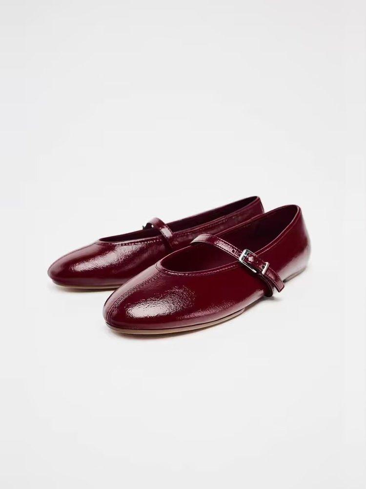 

Туфли Мэри Джейн большого размера весна весна и осень новые с мелким вырезом круглым носком ремешком с пряжкой одинарные туфли 42 бордовый