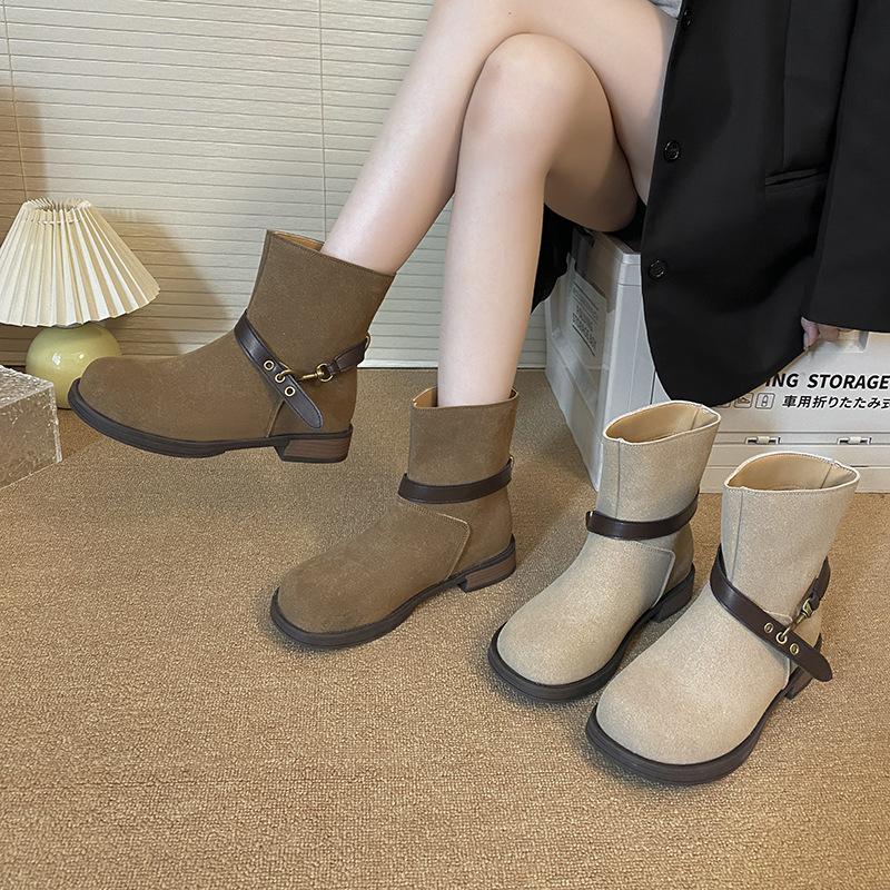 American belt buckle round head fashion boots high sense 2025 autumn and winter new retro thick heel locomotive boots women's boots