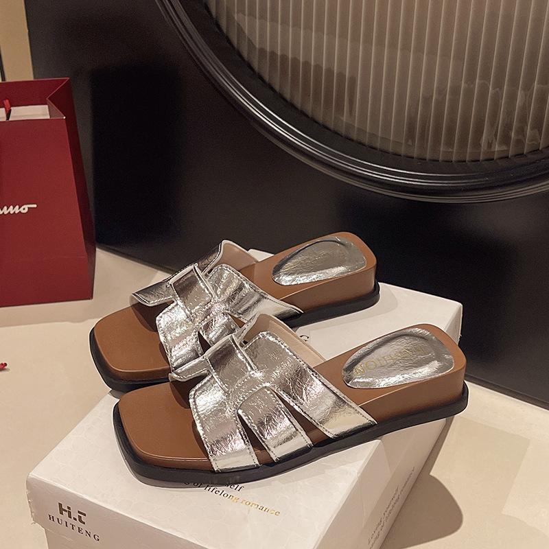 

Black retro wedge heel heightened one-word slippers women s summer wear 2025 new soft-bottomed versatile non-slip cool slippers 40