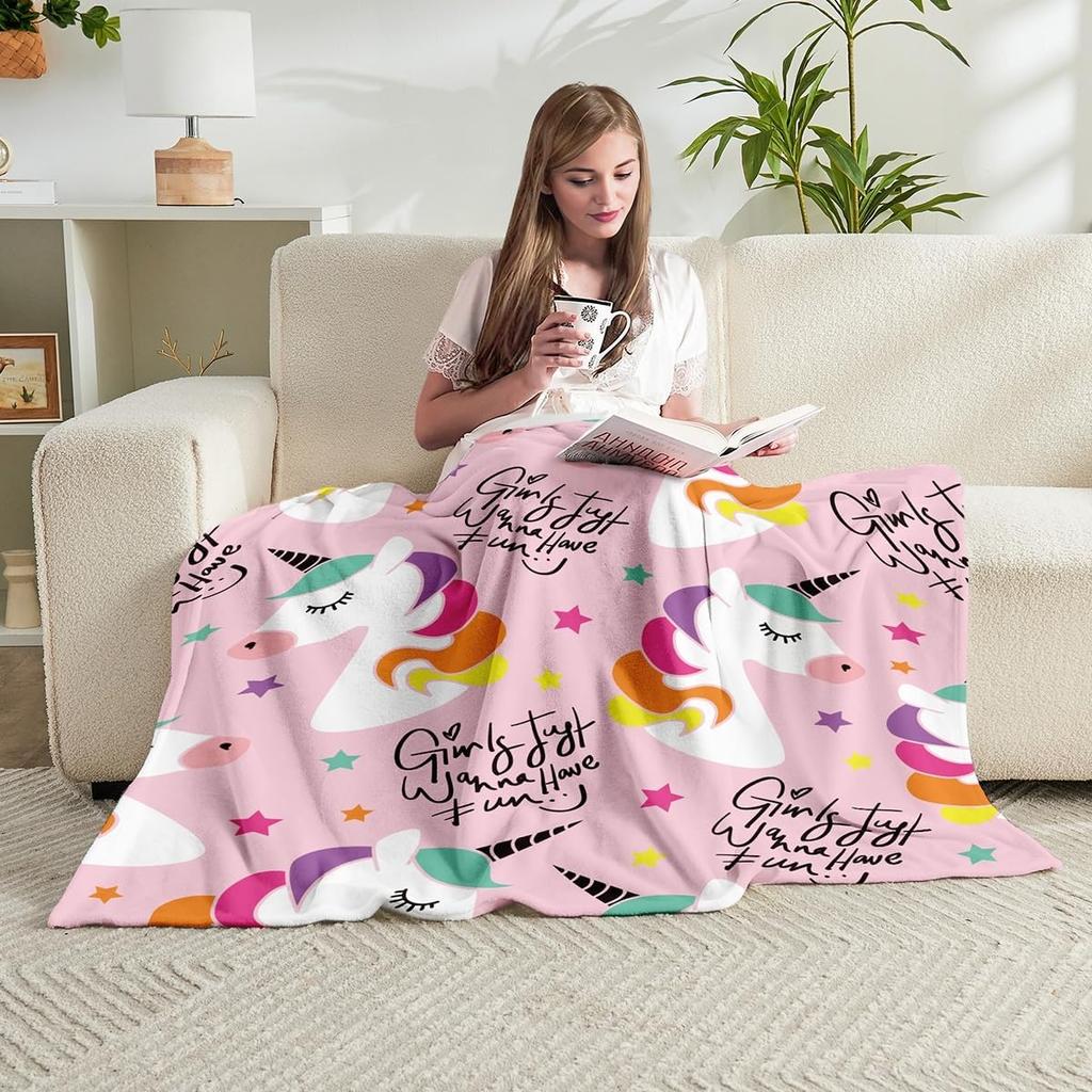 Dinosaur Blanket for Boys and Girls Soft Cozy Dinosaur Blanket for Kids Teens Cute Fleece Dinosaur Throw Blanket