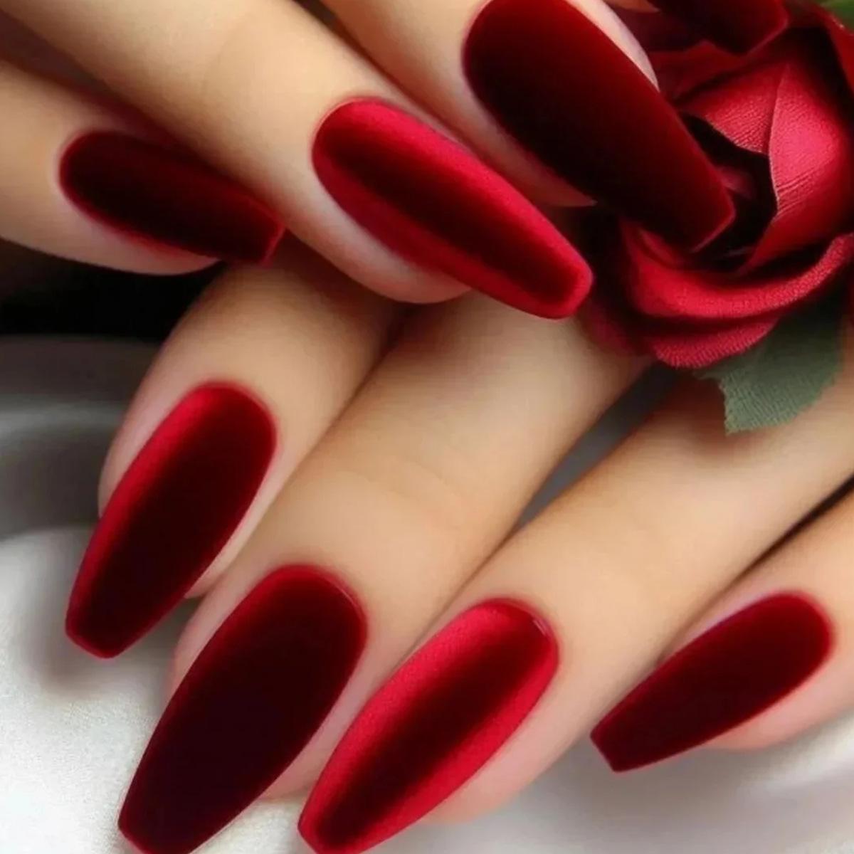 Red Matte Cat Eye Fake Nail Tips - European & American Style Wearable Nails