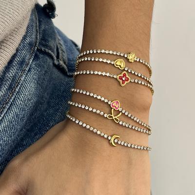Bracelet trèfle à quatre feuilles style doux haut de gamme luxe léger chaîne diamant blanc bijoux
