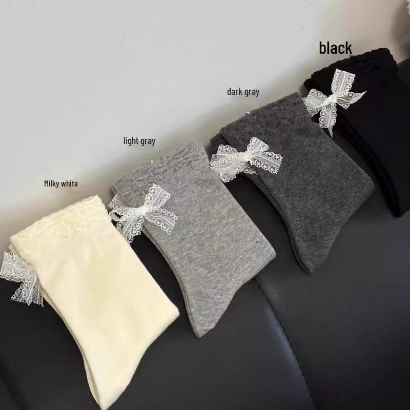 

Корейские однотонные гольфы до середины икры с кружевным бантом и плиссировкой на осень/зиму One Size