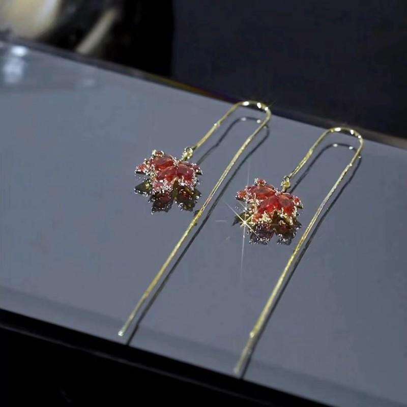 

Luxury-luxe Red Maple Leaf Ear Wire Drop Earrings Long-style Earrings for Women красный