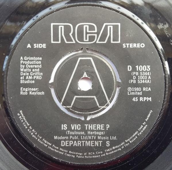 

7inch Record DEPARTMENT S - Is Vic There D1003 RCA 1981 UK Rock Used