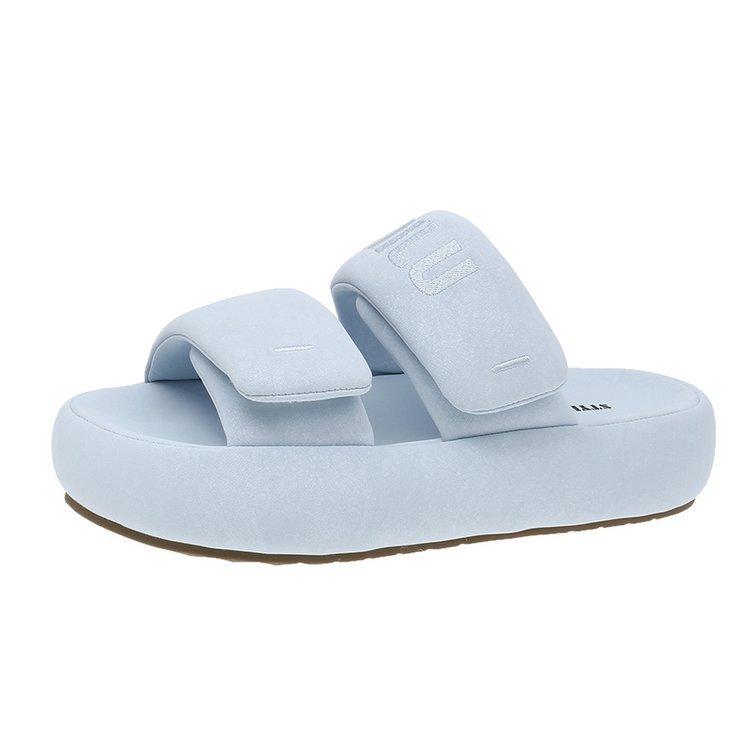 Thick-bottomed muffin lightweight Velcro one-word women's outer wear 2025 summer new fashionable versatile bread cool slippers