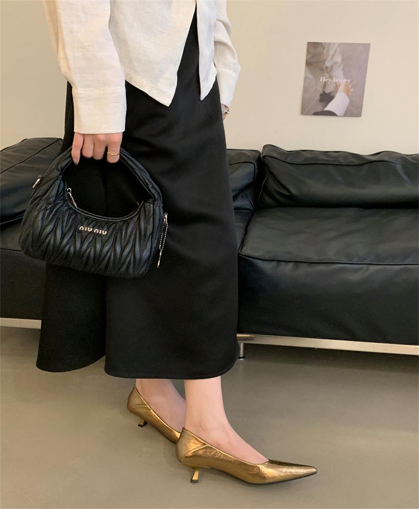 2025 spring and autumn new thin heel pointed single shoes women's shoes are comfortable and not tired of commuting versatile light mouth French lady