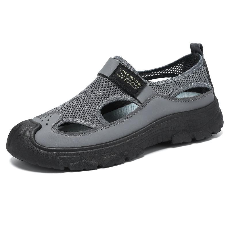 Summer breathable mesh sandals men's bag head soft sole large size dad shoes casual and lightweight outdoor beach shoes single shoes
