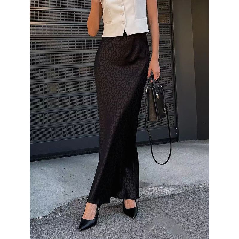 

Western Style New Sheath Jacquard Leopard Print Skirt High Waisted Leopard Print Skirt Black L