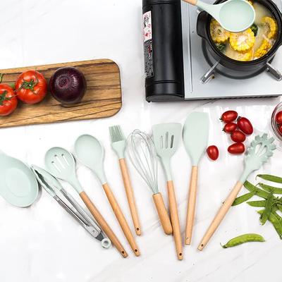12Pcs Silicone Kitchenware Utensils Cooking Tool Wood Handel Resistant Non-Stick Cooking Utensils Kitchen Accessories